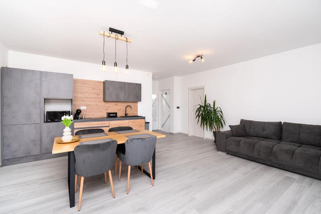 Apartments Grubisic - Sibenik - Parking Included מראה חיצוני תמונה