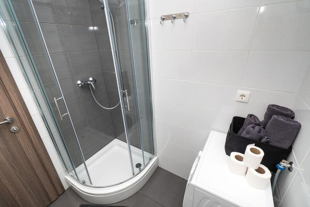 Apartments Grubisic - Sibenik - Parking Included מראה חיצוני תמונה