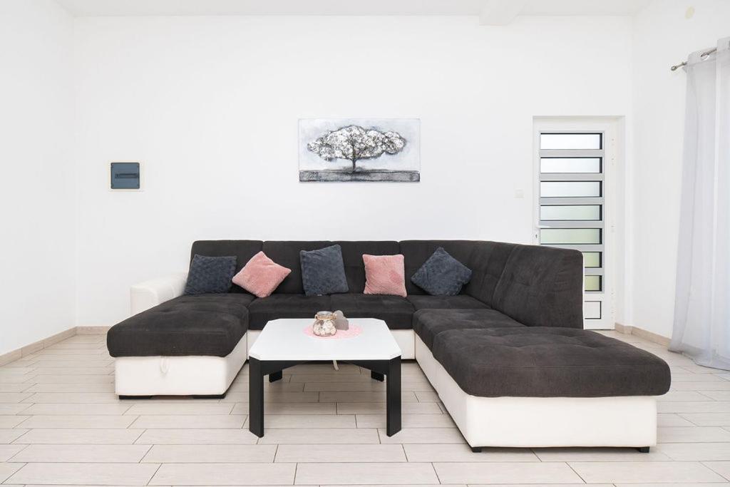 Apartments Grubisic - Sibenik - Parking Included מראה חיצוני תמונה