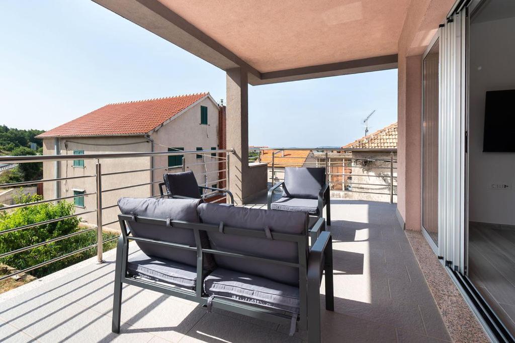 Apartments Grubisic - Sibenik - Parking Included מראה חיצוני תמונה