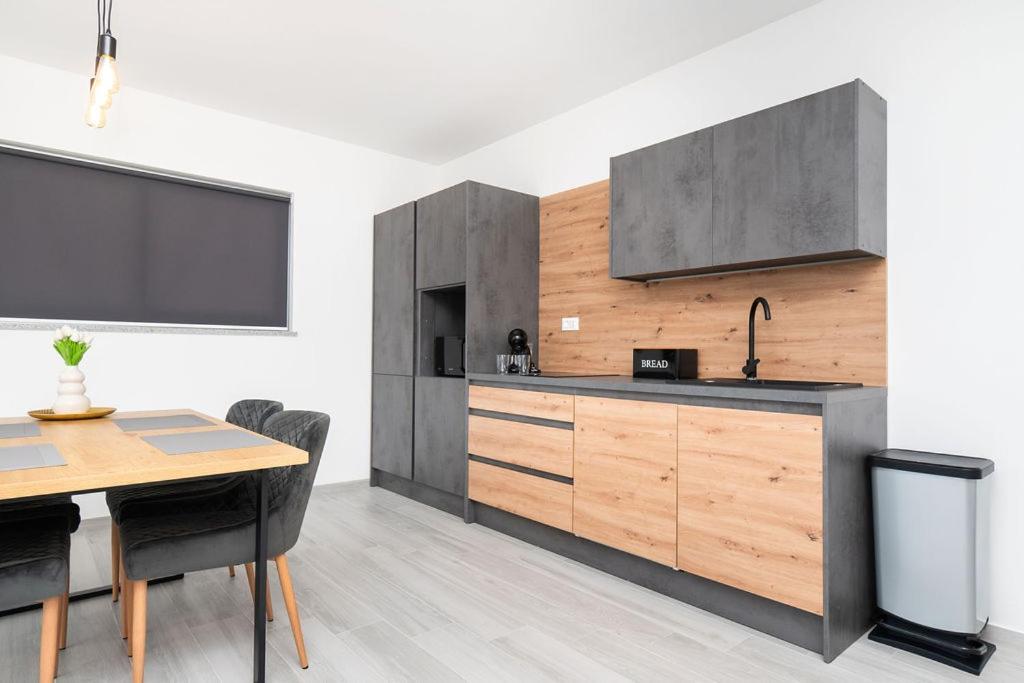 Apartments Grubisic - Sibenik - Parking Included חדר תמונה