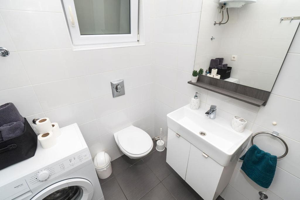 Apartments Grubisic - Sibenik - Parking Included חדר תמונה